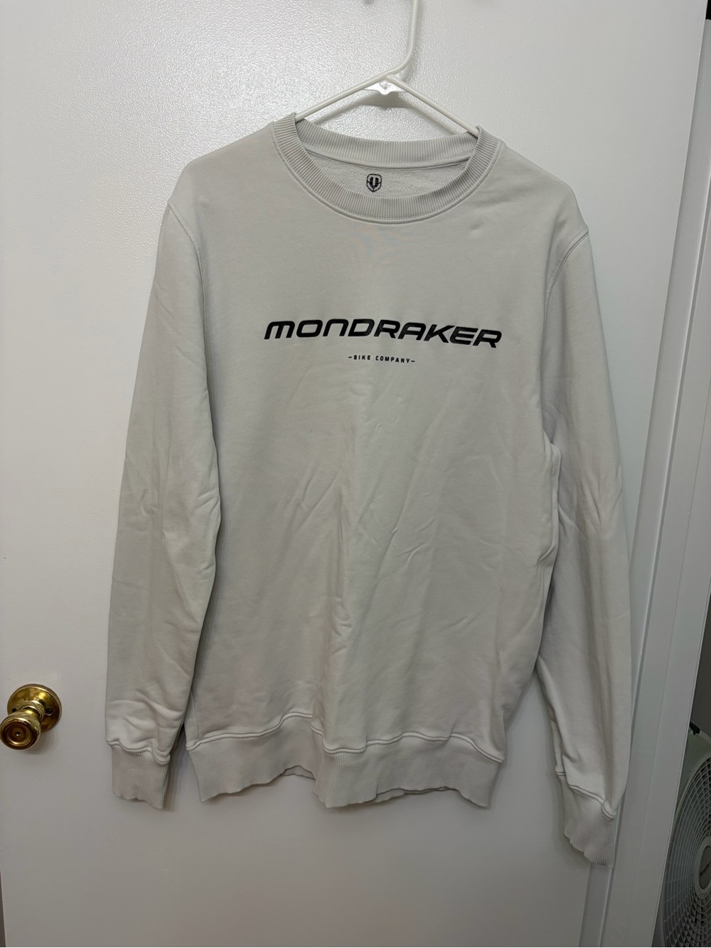 Mondraker dh race team Light Gray Crewneck Sweatshirt with Black Mondraker Logo